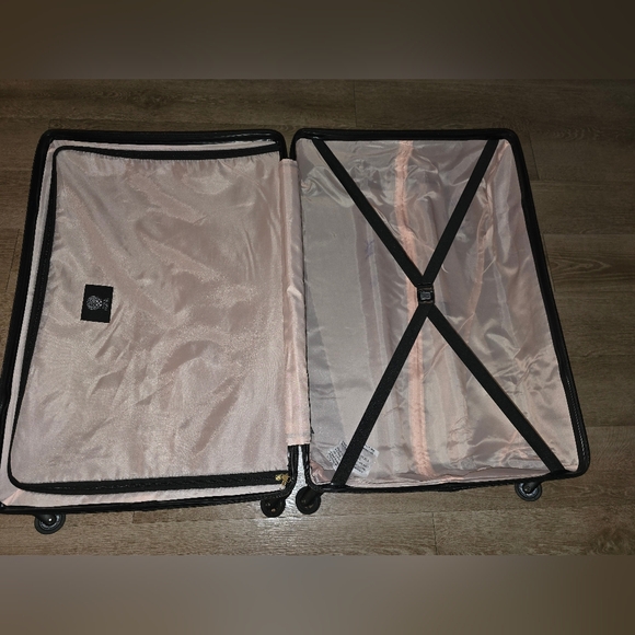 Vince Camuto Leopard Luggage Set - Picture 8 of 14